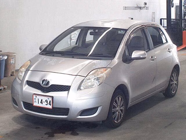 TOYOTA VITZ