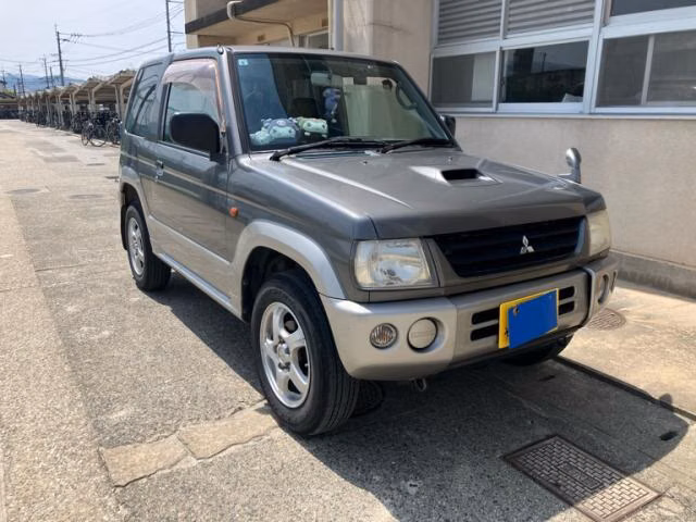 Mitsubishi Pajero Mini