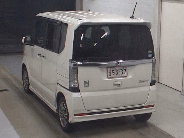 HONDA N-BOX