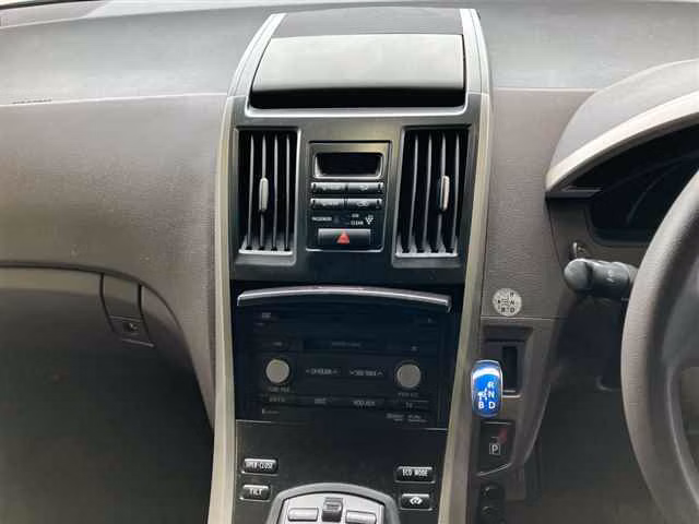 TOYOTA SAI