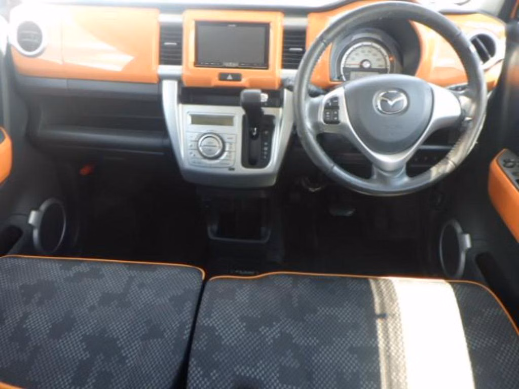 MAZDA FLAIR CROSSOVER