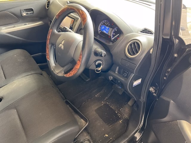 MITSUBISHI EK CUSTOM