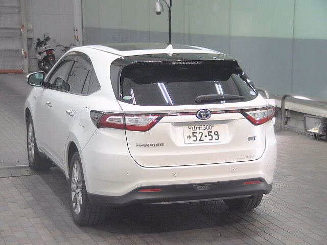 TOYOTA HARRIER
