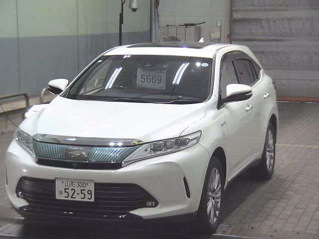 TOYOTA HARRIER