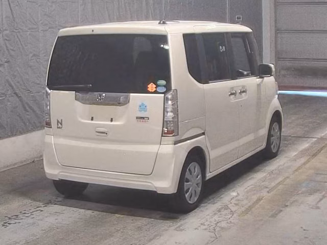 HONDA N-BOX