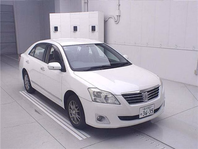 TOYOTA PREMIO