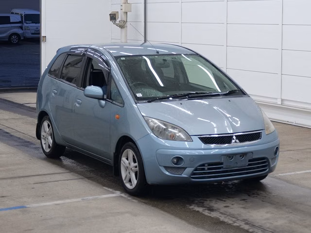 MITSUBISHI COLT PLUS