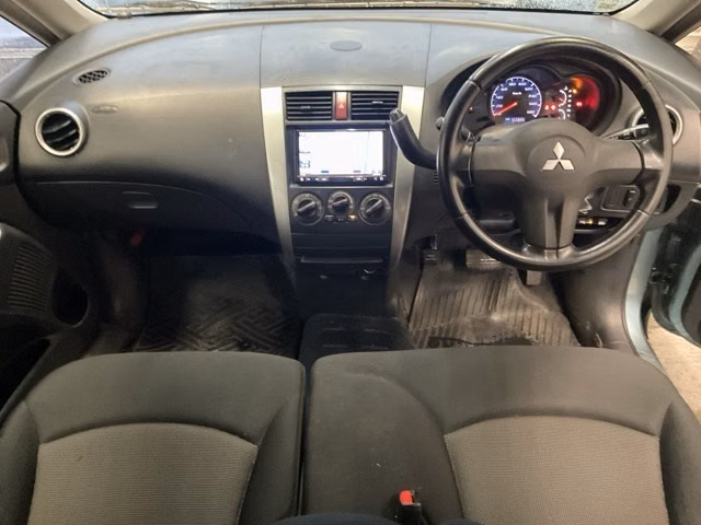 MITSUBISHI COLT PLUS