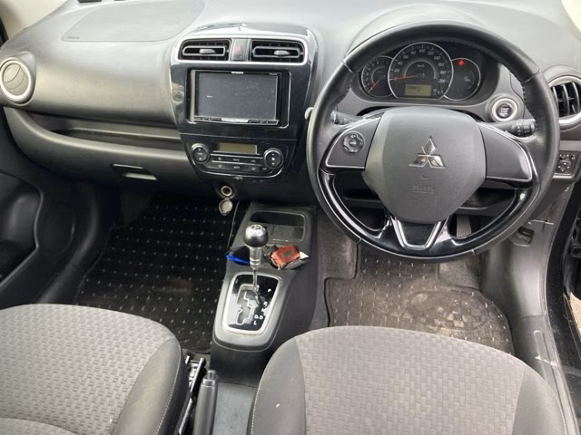 MITSUBISHI MIRAGE
