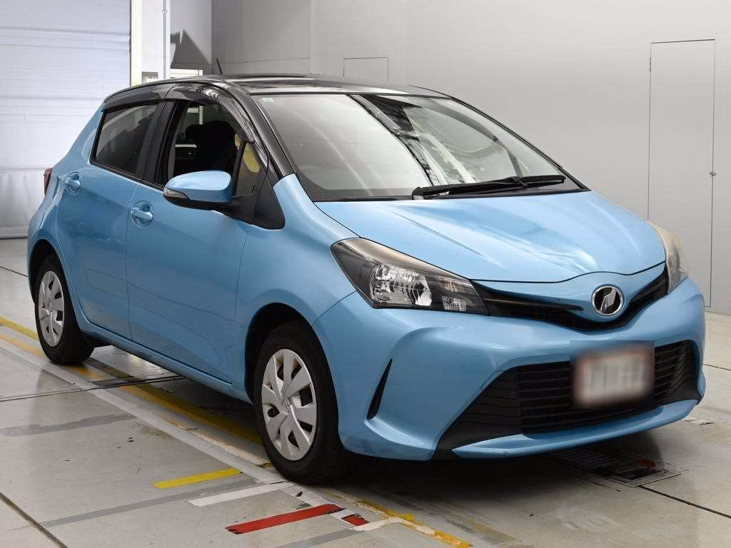 TOYOTA VITZ