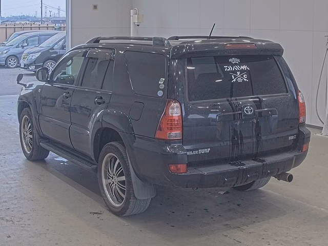 TOYOTA HILUX SURF