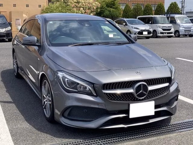 MERCEDES-BENZ CLA-CLASS