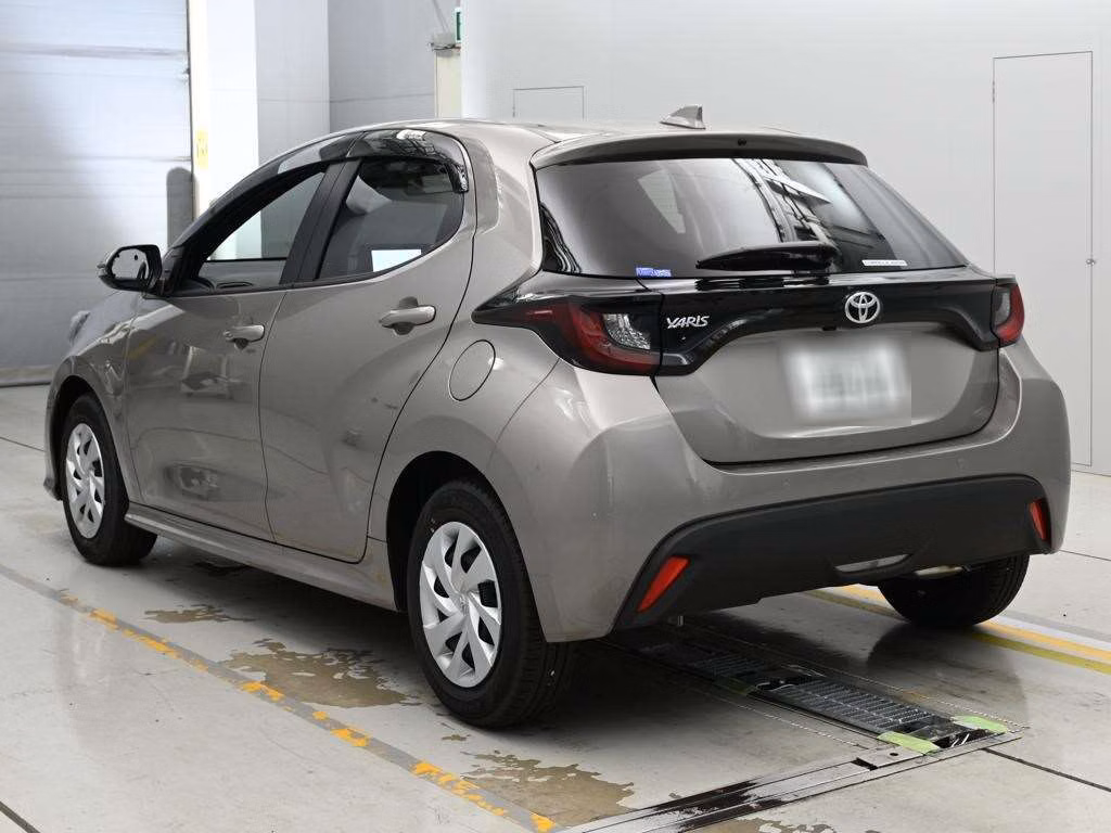 TOYOTA YARIS