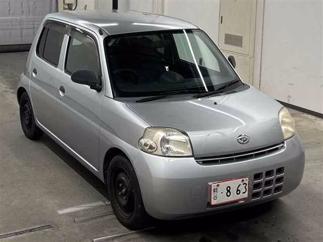 DAIHATSU ESSE