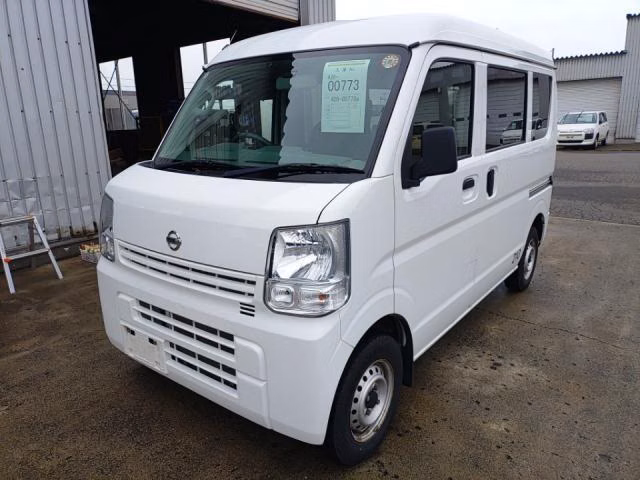 Nissan NV100 Clipper