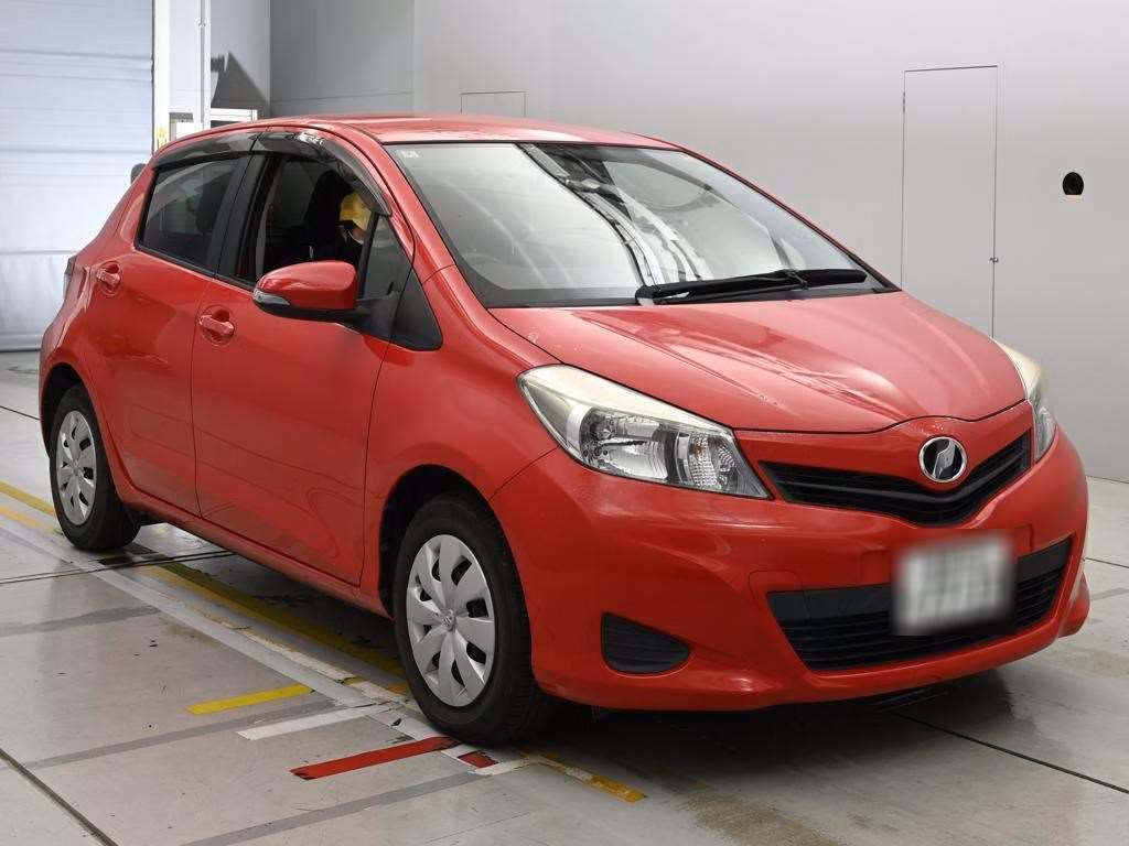 TOYOTA VITZ