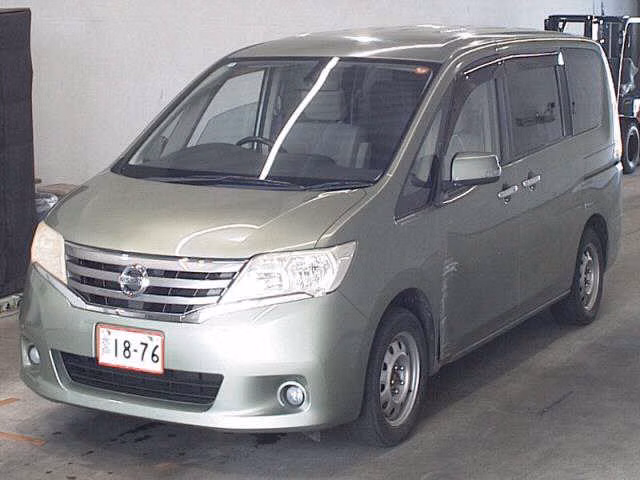 NISSAN SERENA