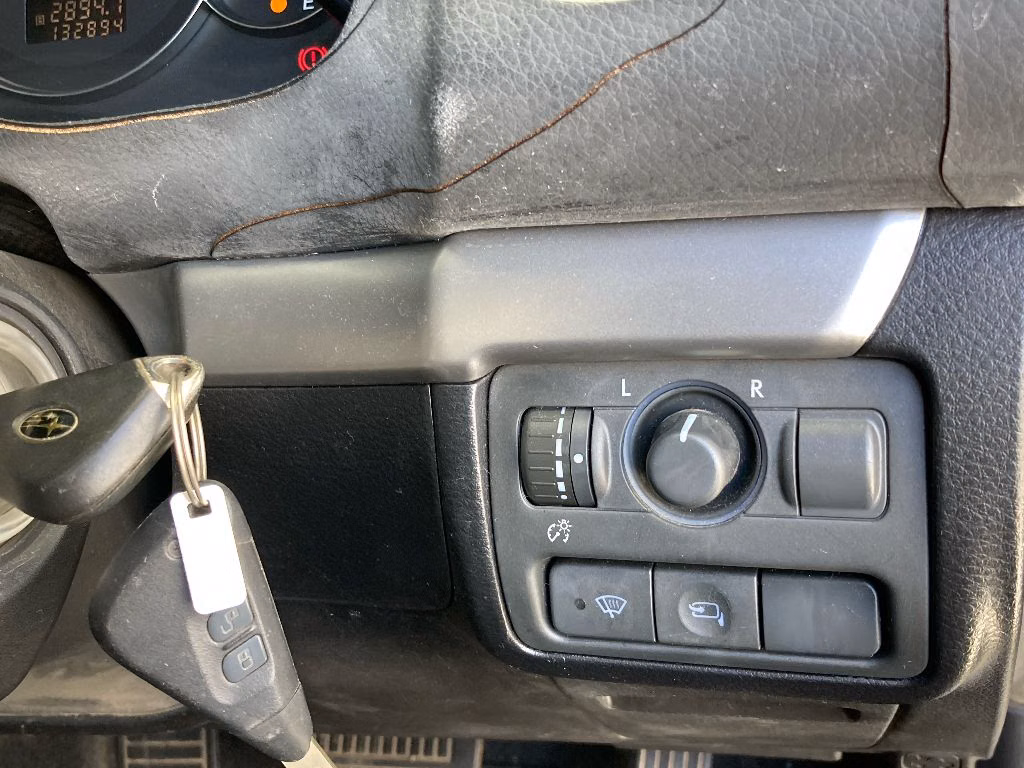 SUBARU LEGACY