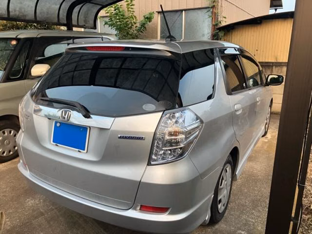 HONDA FIT SHUTTLE