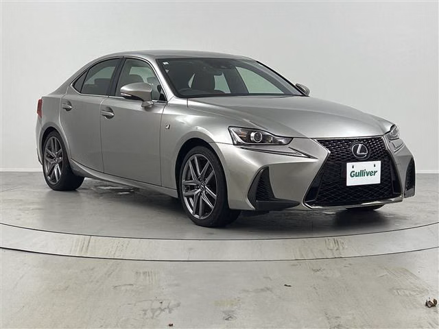 Lexus IS300h
