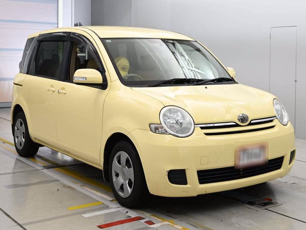 TOYOTA SIENTA