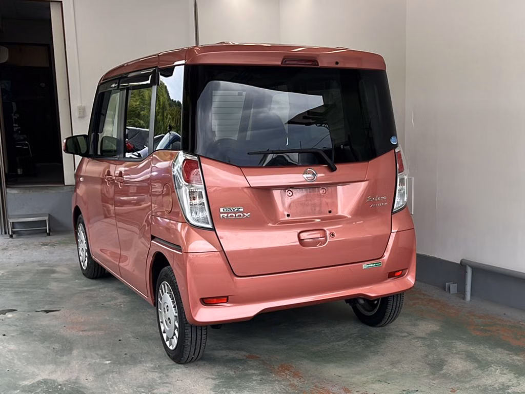 NISSAN DAYZ ROOX