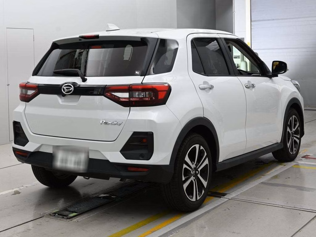 DAIHATSU ROCKY