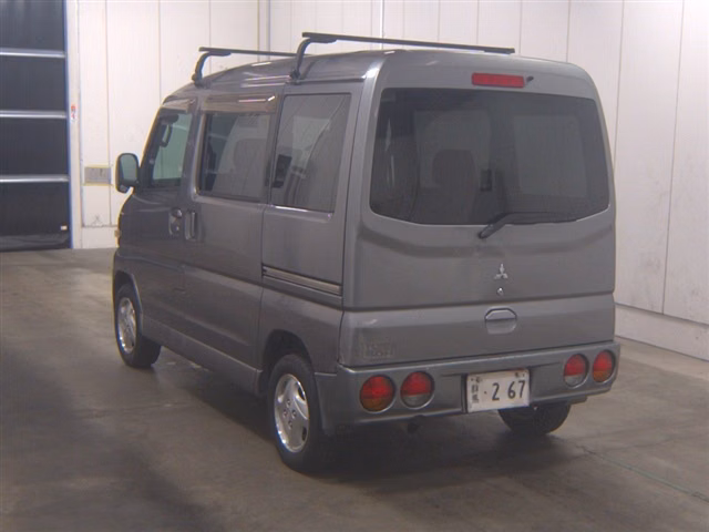 MITSUBISHI TOWN BOX