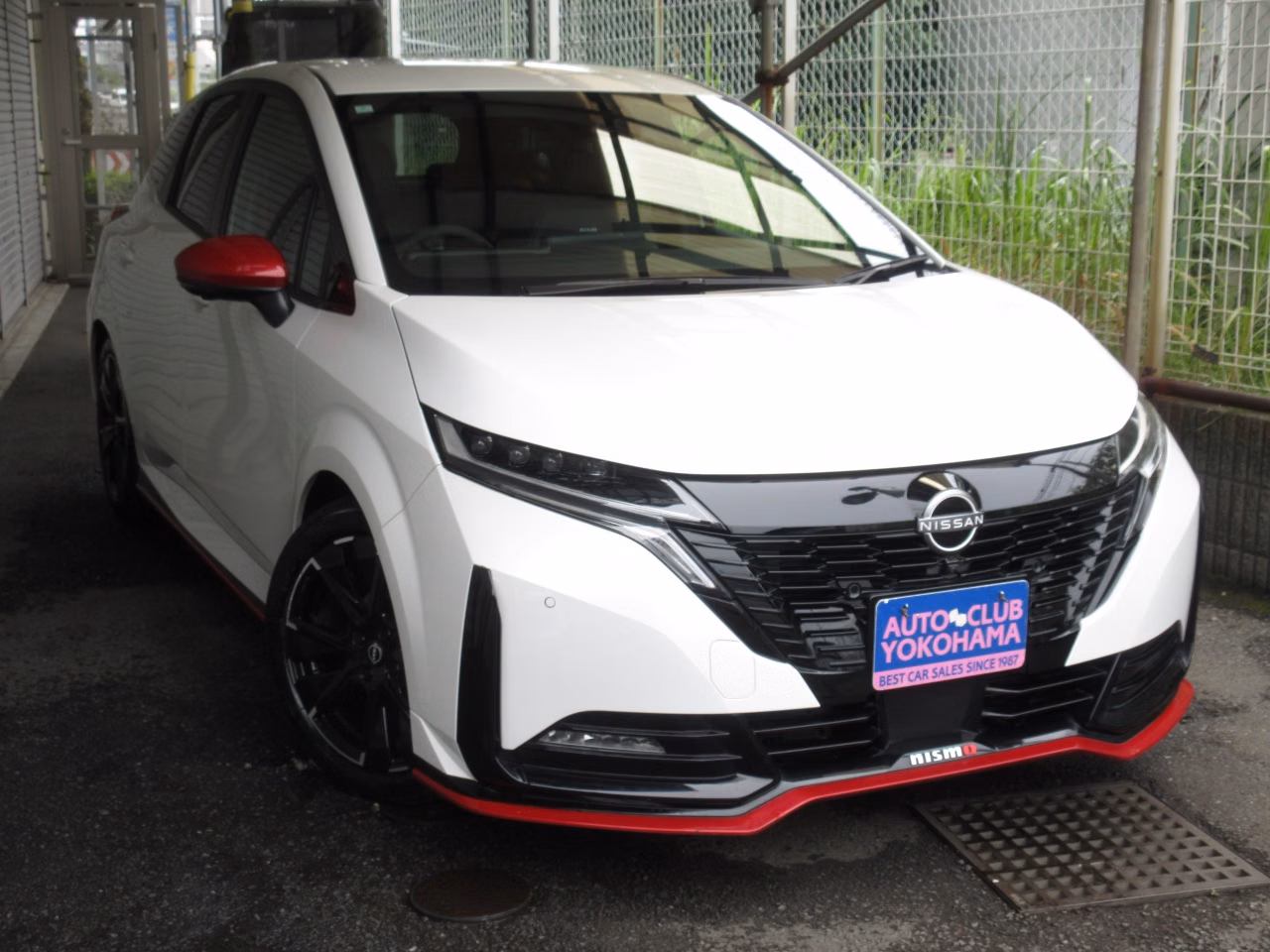 Nissan Aura