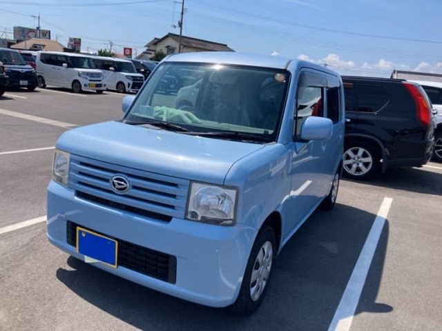 DAIHATSU MOVE CONTE