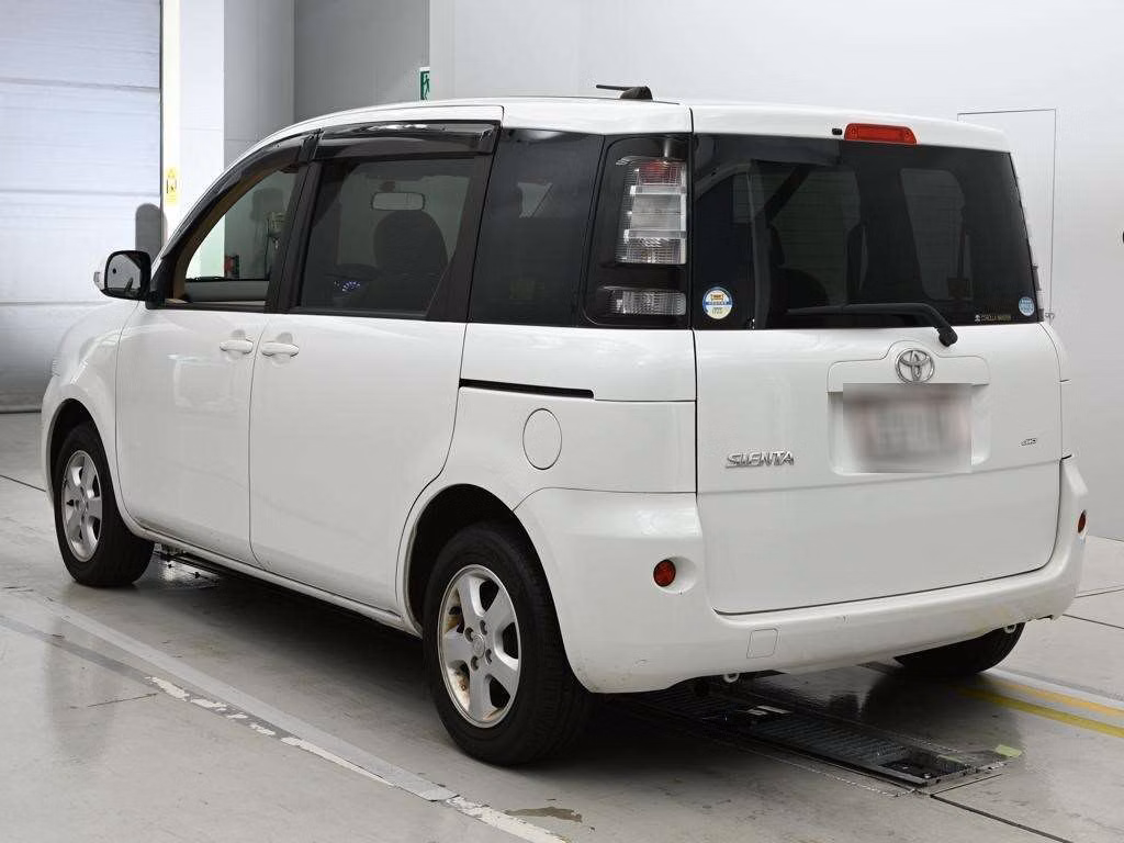 TOYOTA SIENTA