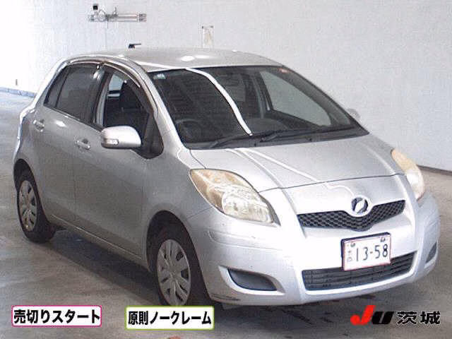 TOYOTA VITZ