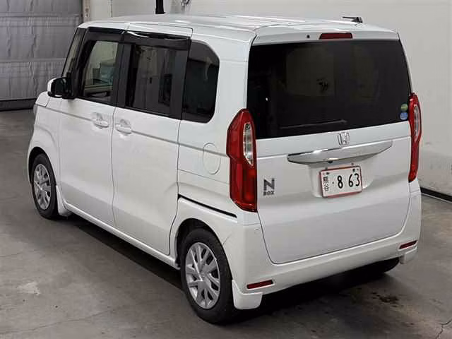 HONDA N-BOX