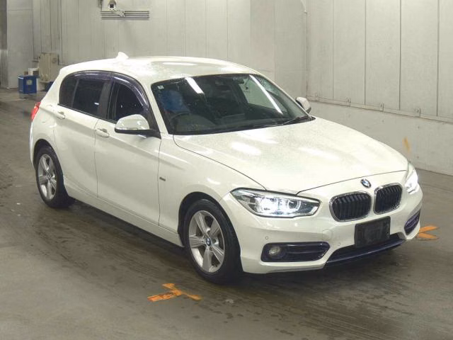 BMW 1-SERIES