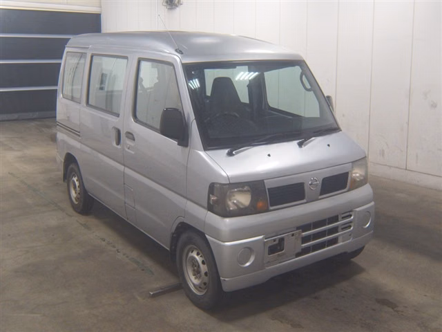NISSAN CLIPPER