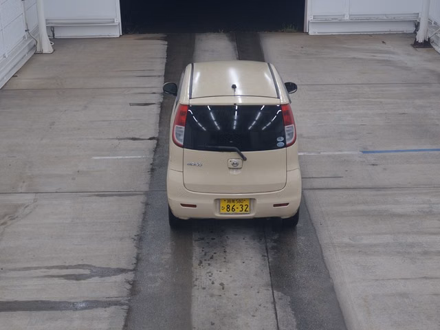 NISSAN MOCO