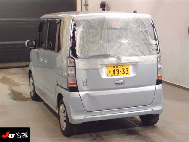 HONDA N-BOX