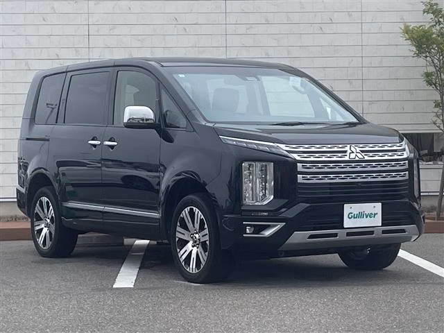 MITSUBISHI DELICA D:5