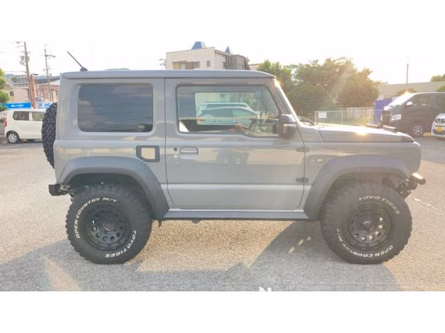 SUZUKI JIMNY SIERRA