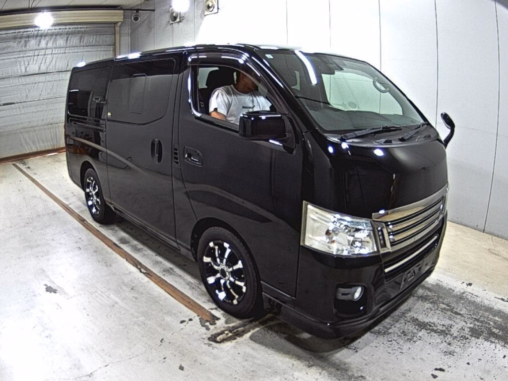 NISSAN NV350 CARAVAN