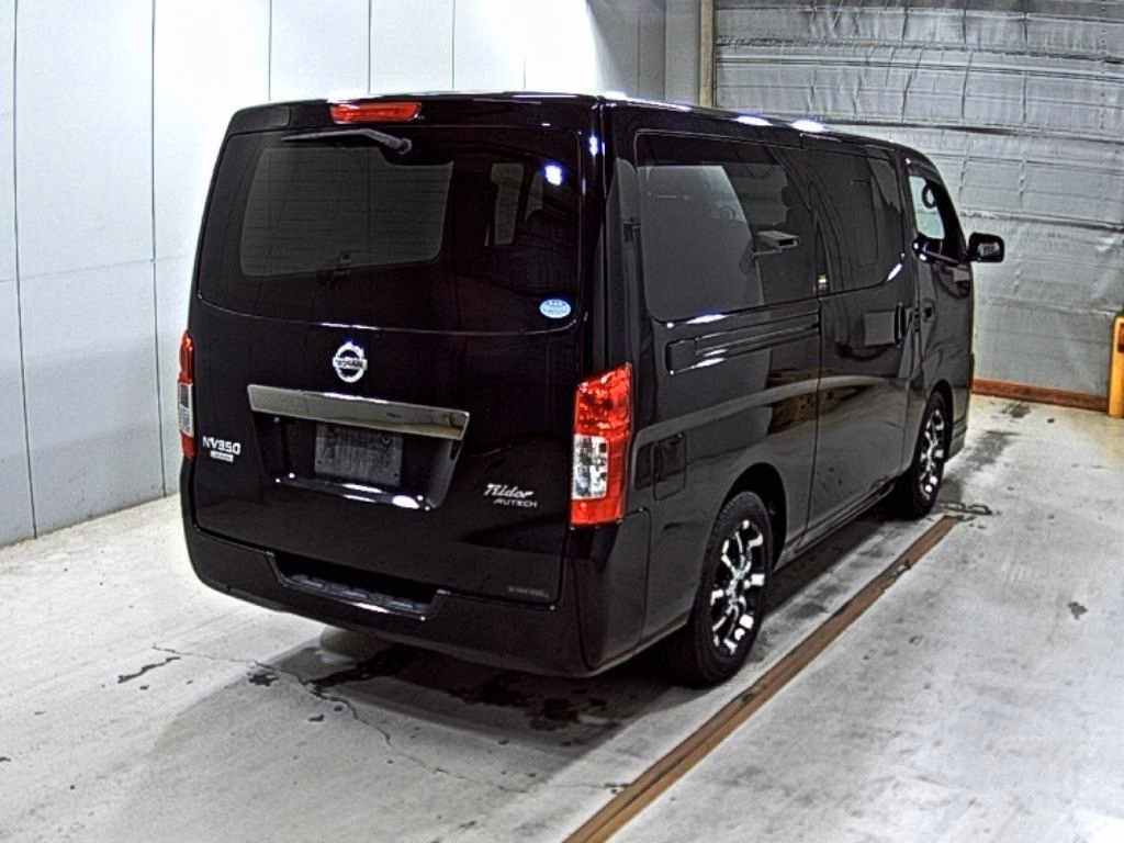 NISSAN NV350 CARAVAN