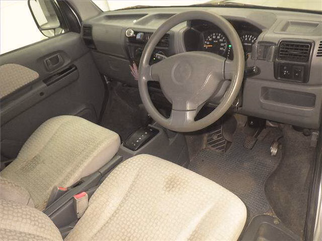 MITSUBISHI TOWN BOX