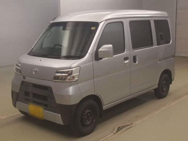 TOYOTA PIXIS VAN
