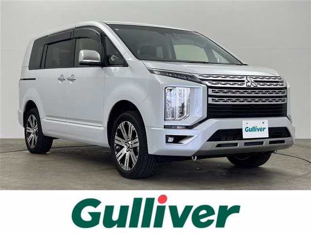 MITSUBISHI DELICA D:5