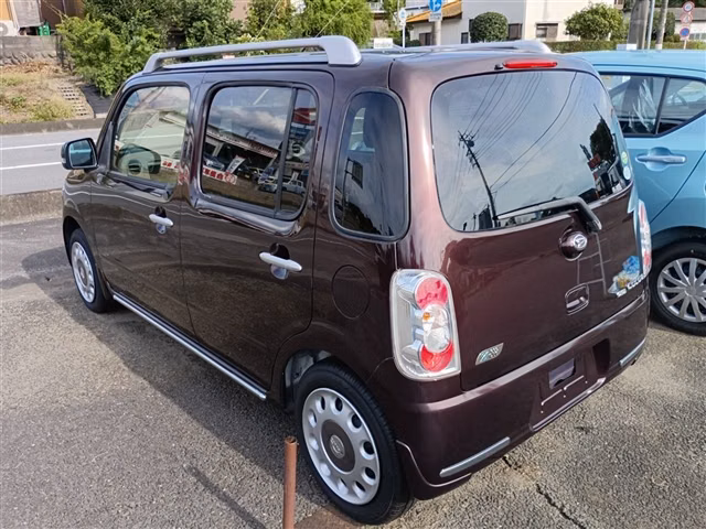 DAIHATSU MIRA COCOA