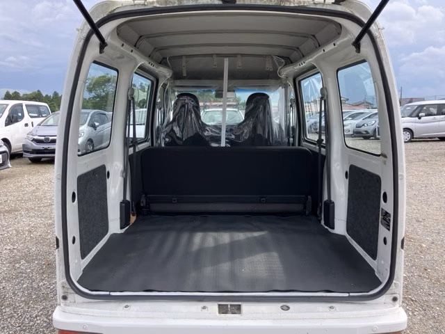 TOYOTA PIXIS VAN