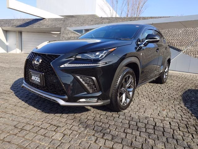Lexus NX300h