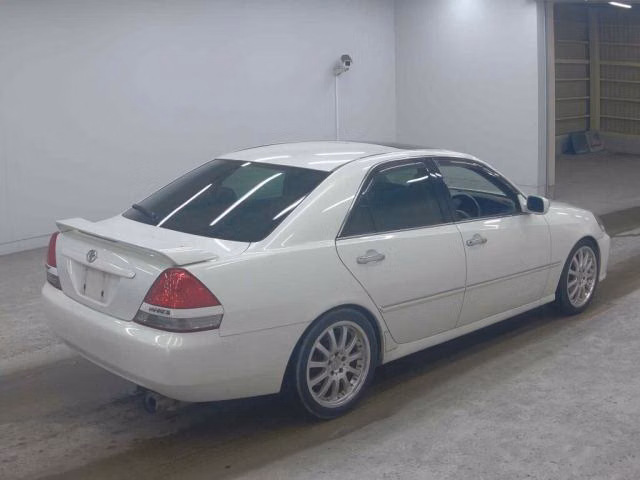 TOYOTA MARK II