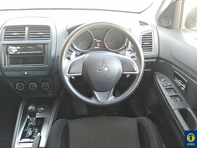 MITSUBISHI RVR
