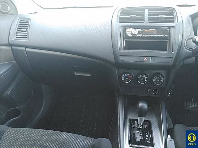 MITSUBISHI RVR